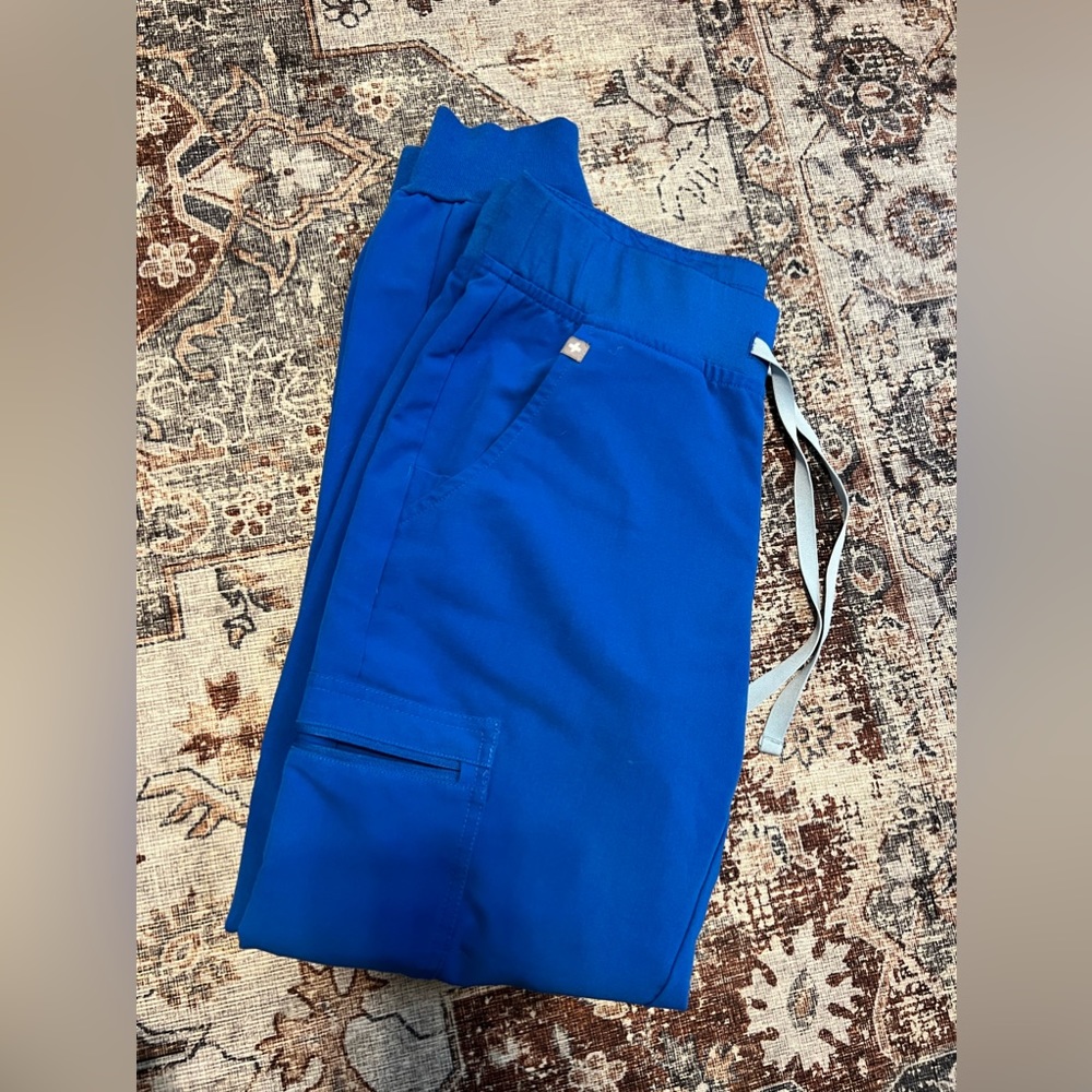 Womens figs scrub pants-joggers